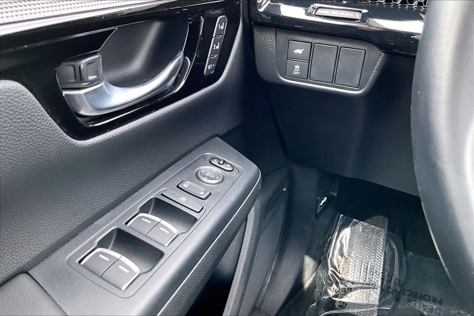 Certified 2025 Honda CR-V EX-L image 33