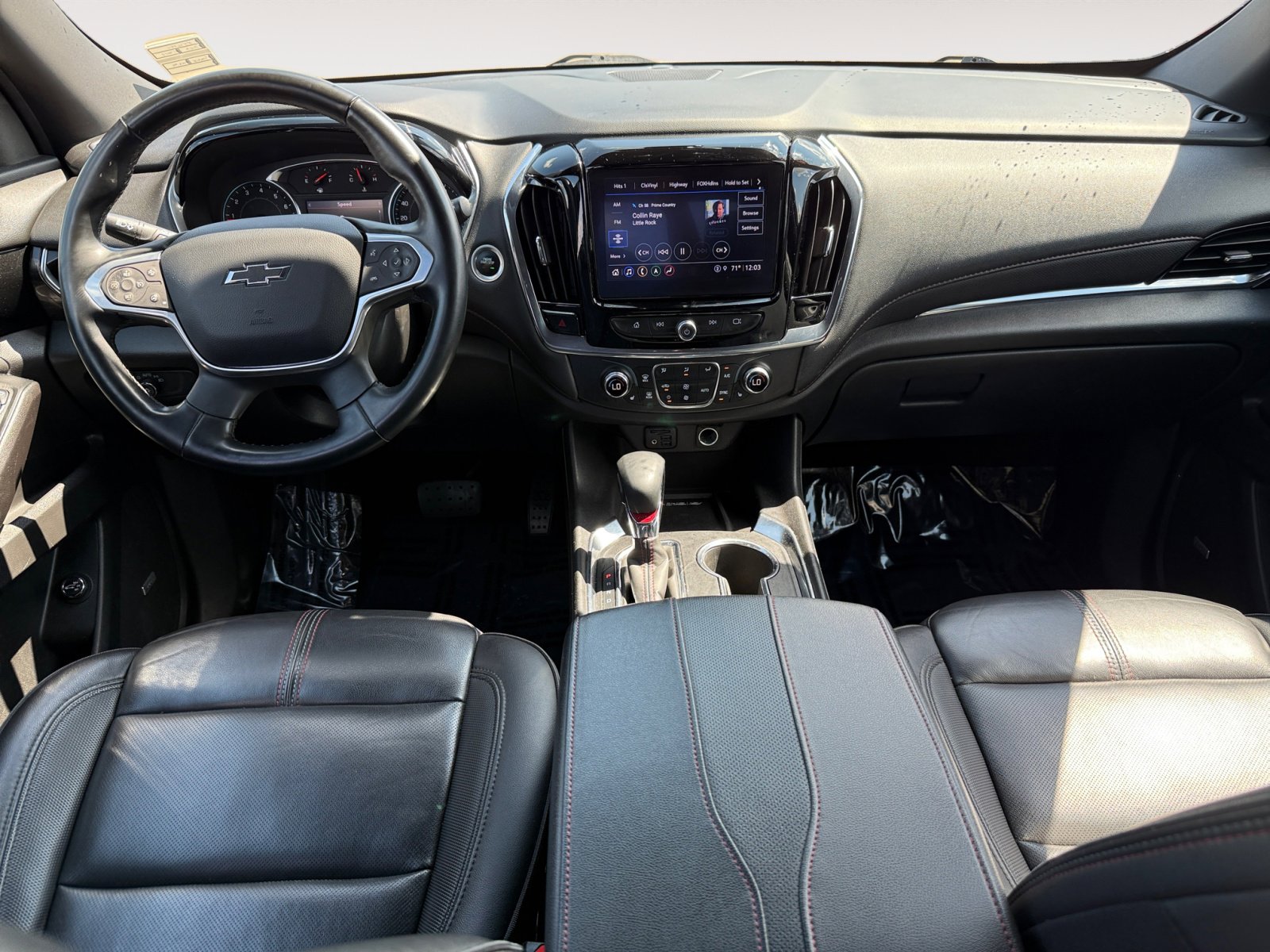Used 2023 Chevrolet Traverse RS FWD image 10