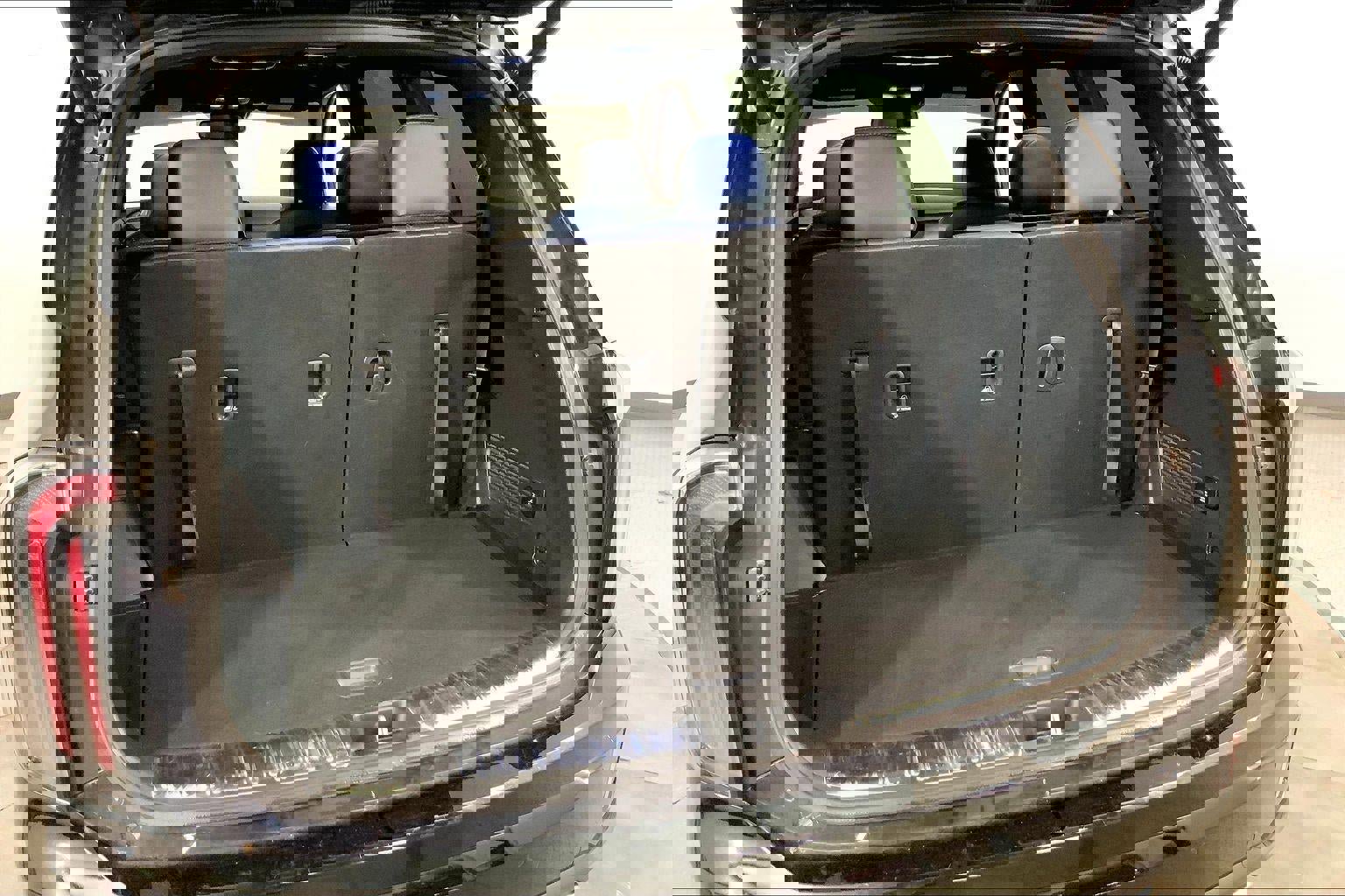 Used 2024 Kia Telluride SX X-Pro image 4