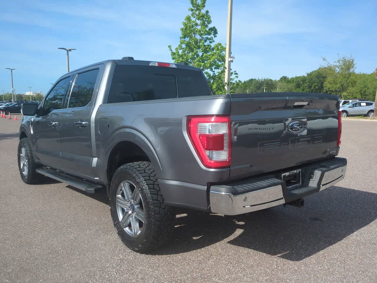 Used 2021 Ford F150 Lariat w/ Equipment Group 502A High AWD/4WD image 4