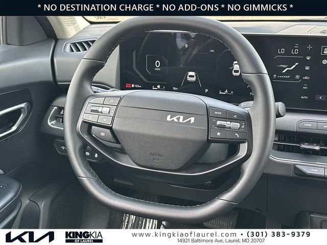 Used 2025 Kia K4 EX FWD image 8