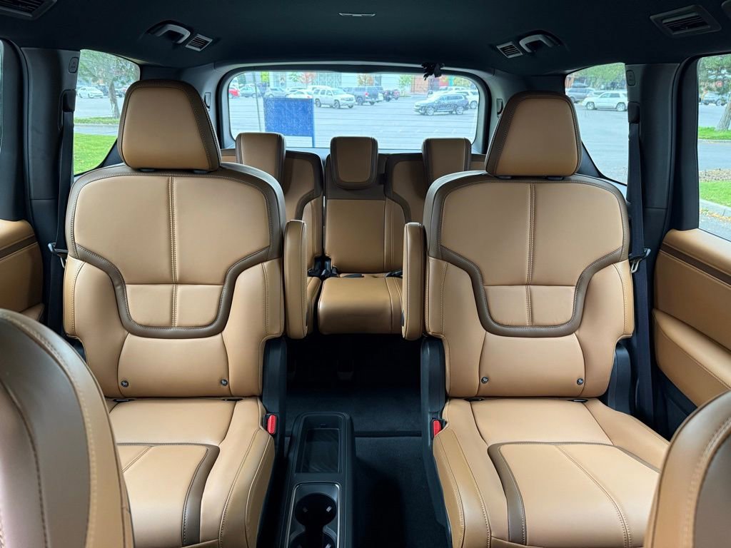 New 2026 Nissan Armada SL w/ Captain's Chari Seat Package image 24