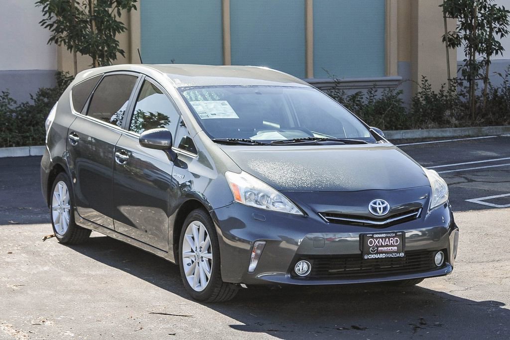 Used 2012 Toyota Prius V Five FWD image 3