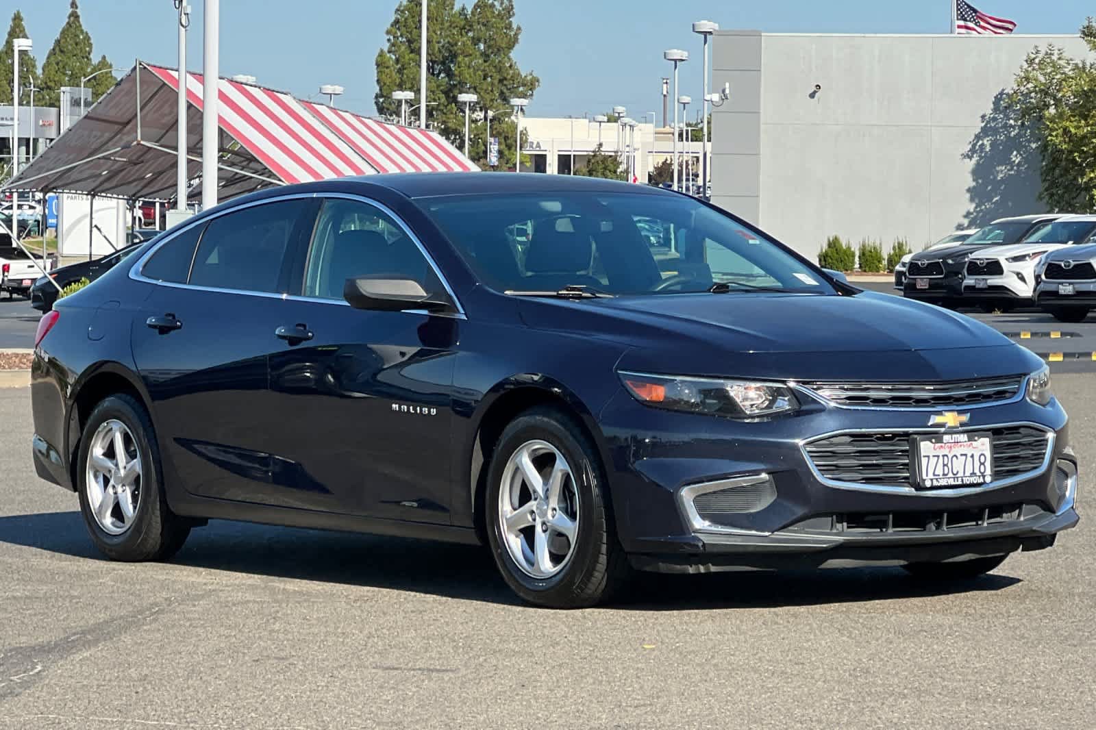 Used 2017 Chevrolet Malibu LS FWD image 5