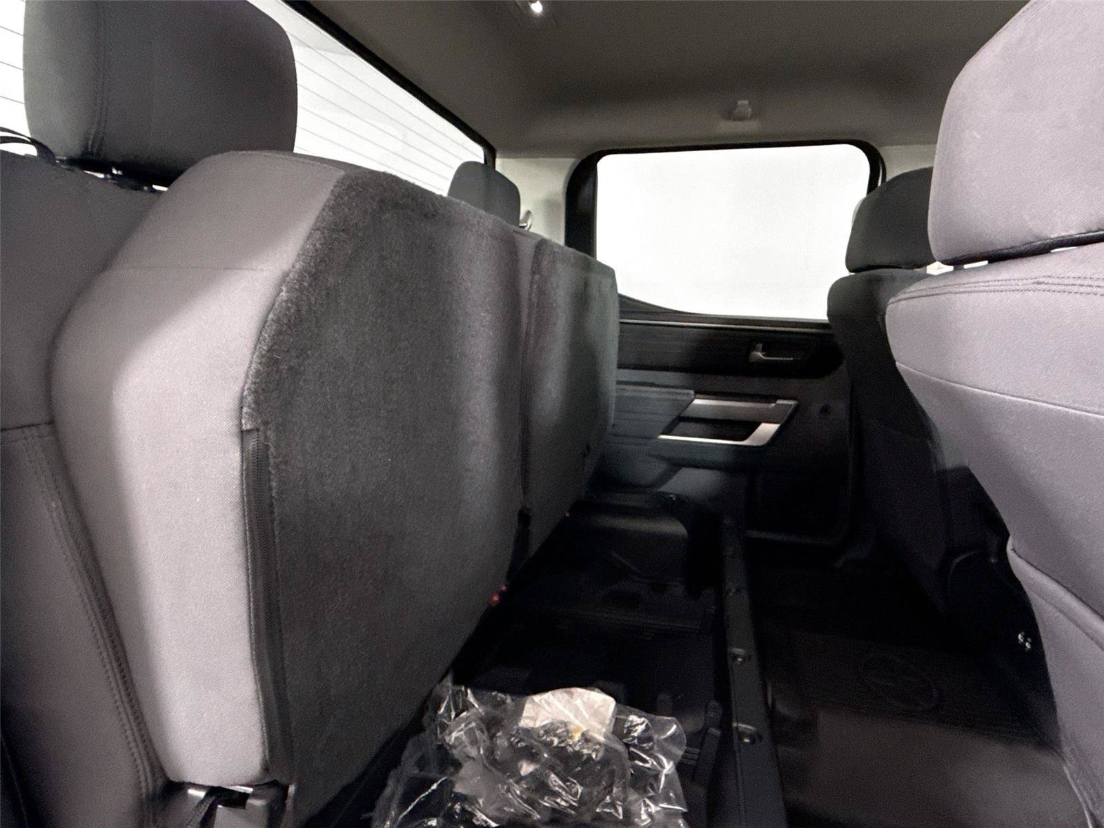 Used 2023 Toyota Tundra SR5 w/ SR5 Convenience Package AWD/4WD image 38
