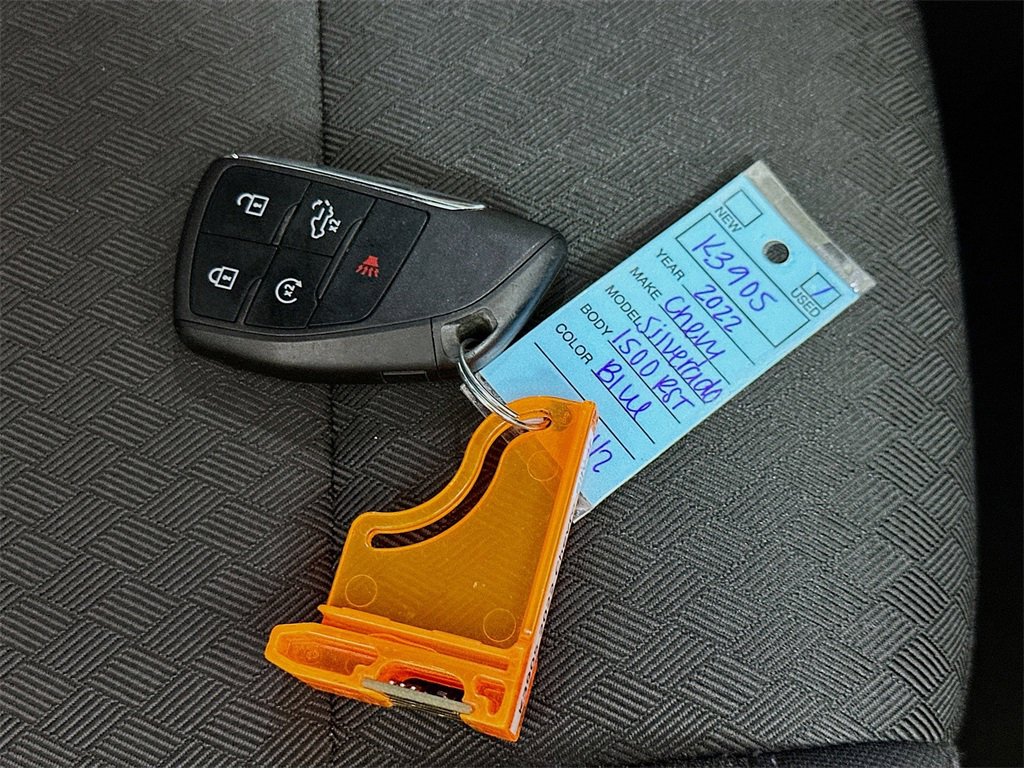 Used 2022 Chevrolet Silverado 1500 RST w/ Convenience Package II image 30