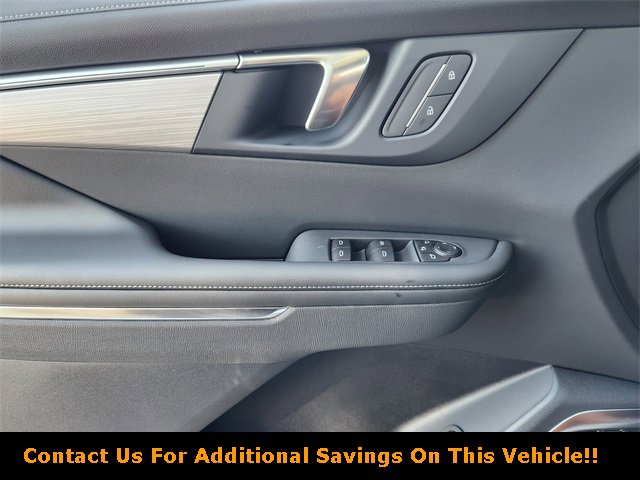 New 2026 Buick Enclave Preferred w/ LPO, Floor Liner Package image 17