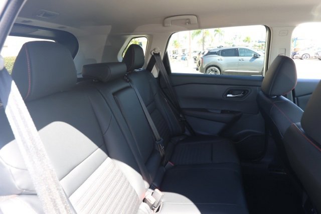 New 2026 Nissan Rogue SV image 18