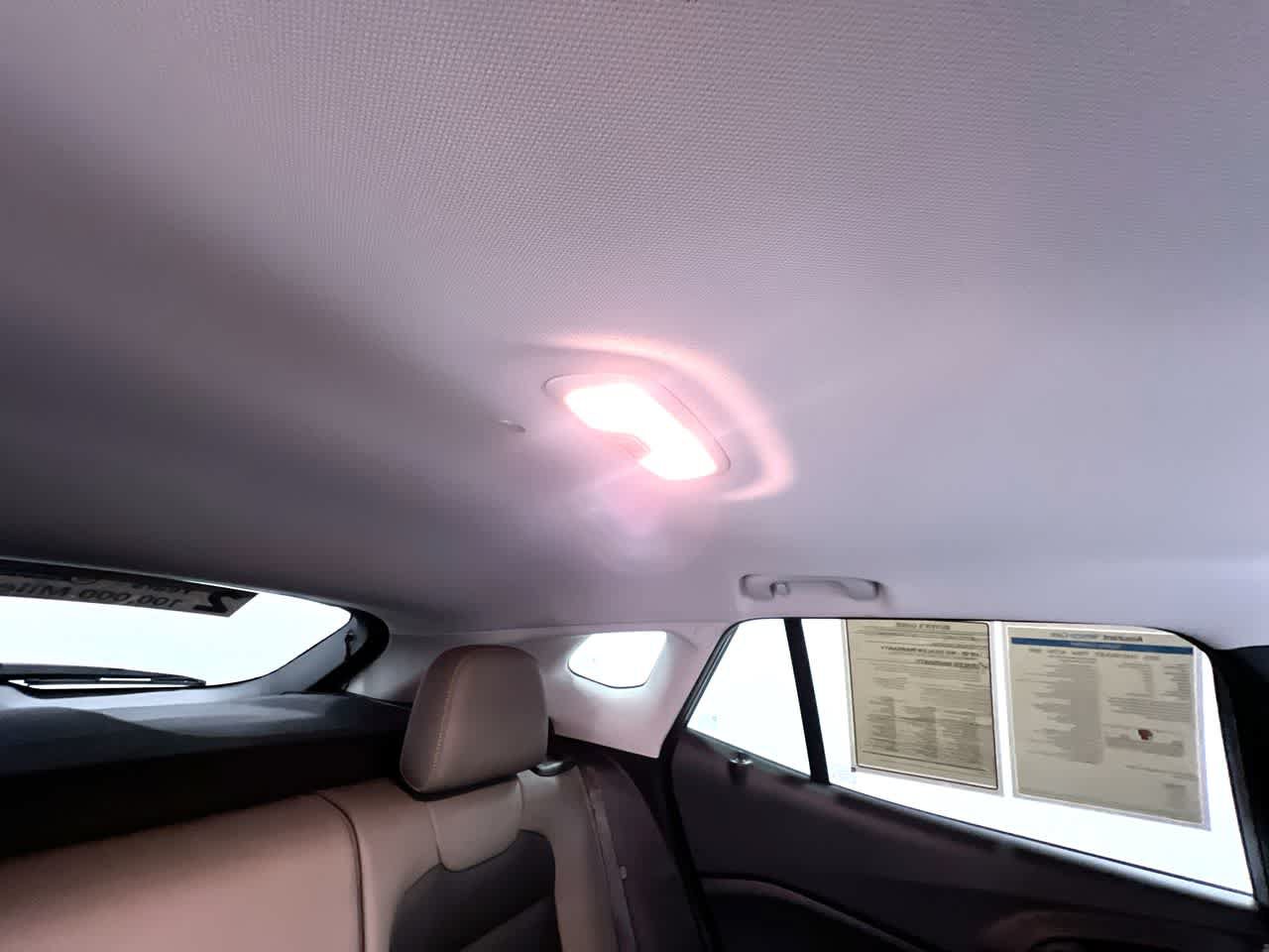 Used 2025 Chevrolet Trax ACTIV w/ Sunroof Package FWD image 37