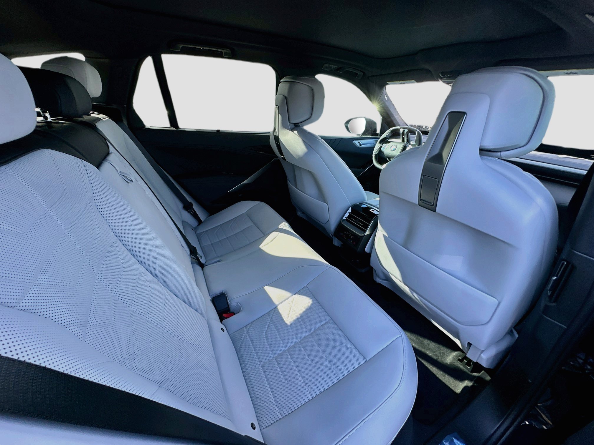 New 2027 BMW X5 xDrive40i w/ Luxury Front Seating Package AWD/4WD image 19