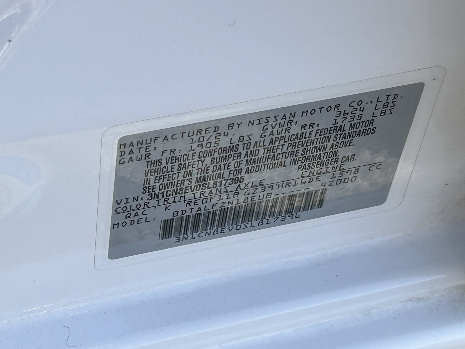 Used 2025 Nissan Versa SV FWD image 34