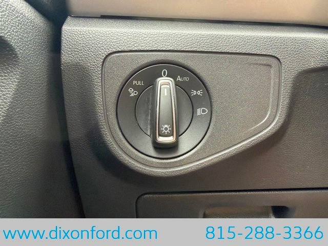 Used 2020 Volkswagen Atlas Cross Sport SEL AWD/4WD image 19