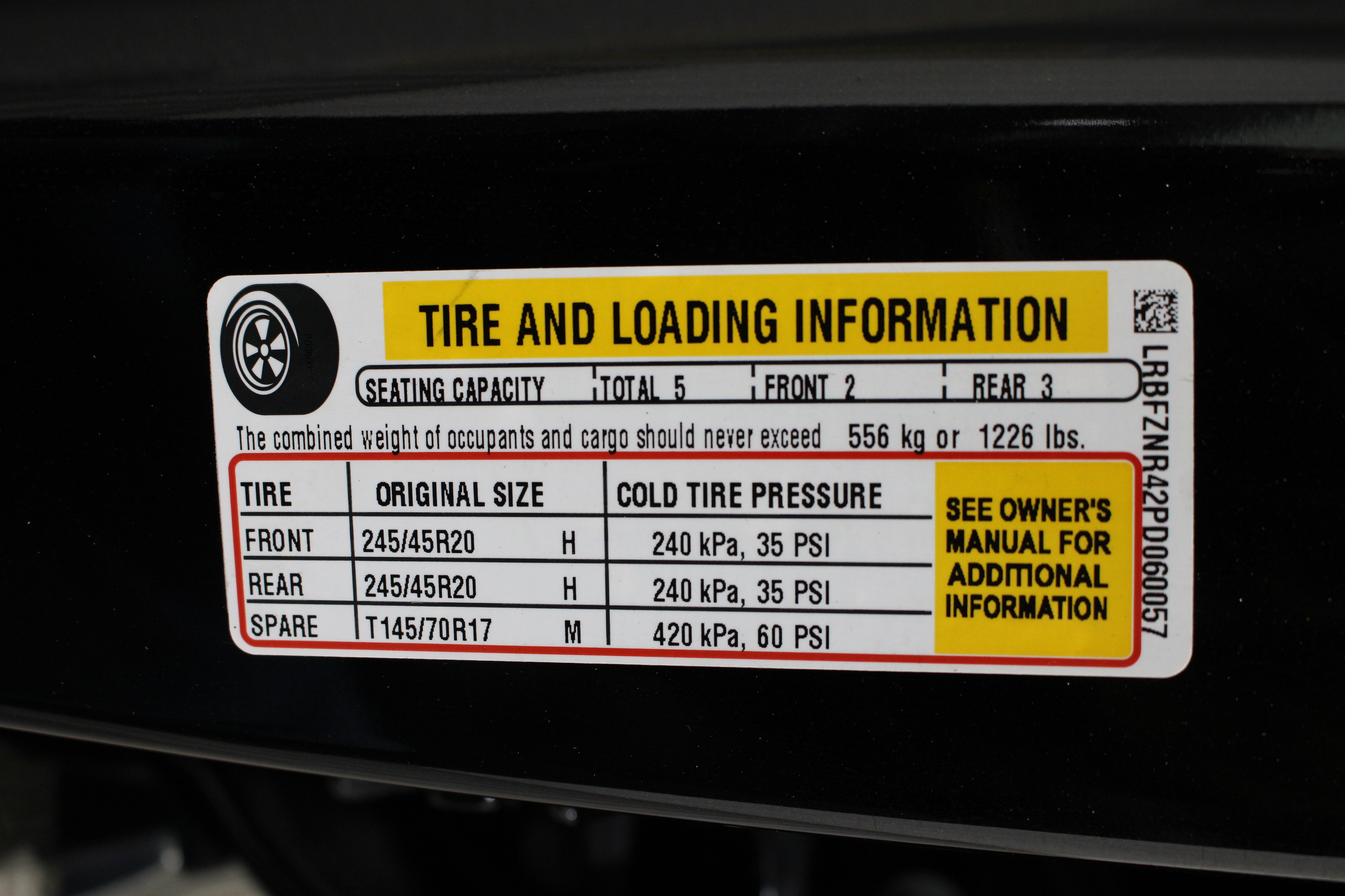 Used 2023 Buick Envision Essence w/ Sport Touring Package image 38