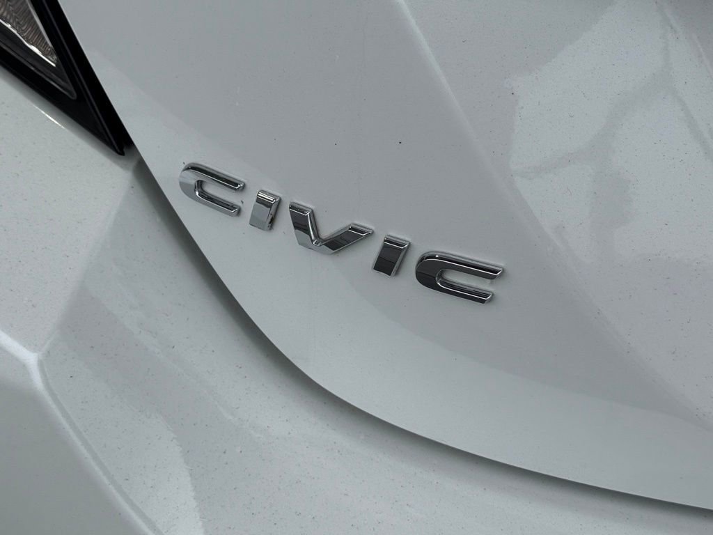Used 2019 Honda Civic Touring image 13