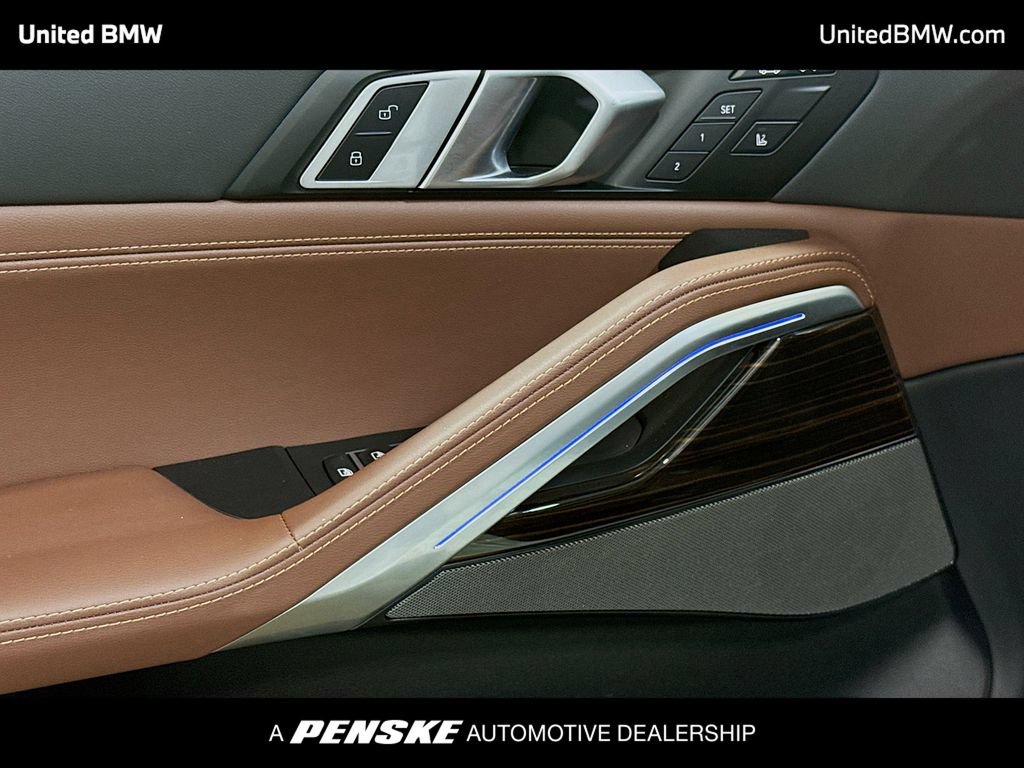 Certified 2026 BMW X6 xDrive40i AWD/4WD image 3