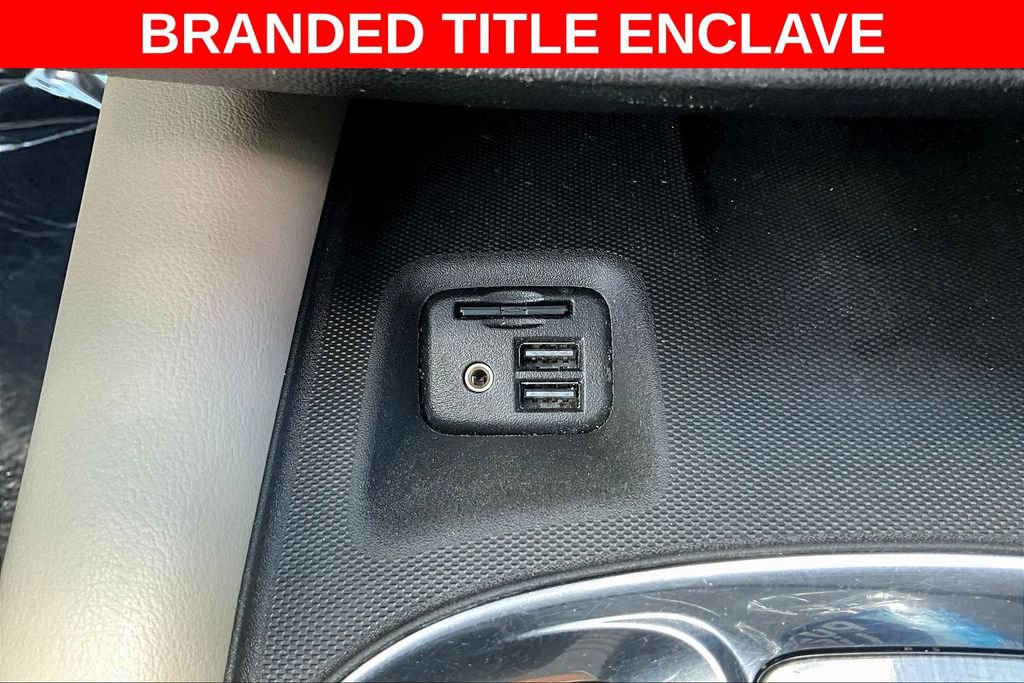 Used 2020 Buick Enclave Essence w/ Sound and Sites Package FWD image 18