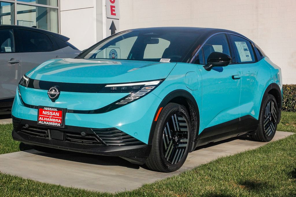 New 2026 Nissan Leaf SV+ w/ Protection Package FWD image 2