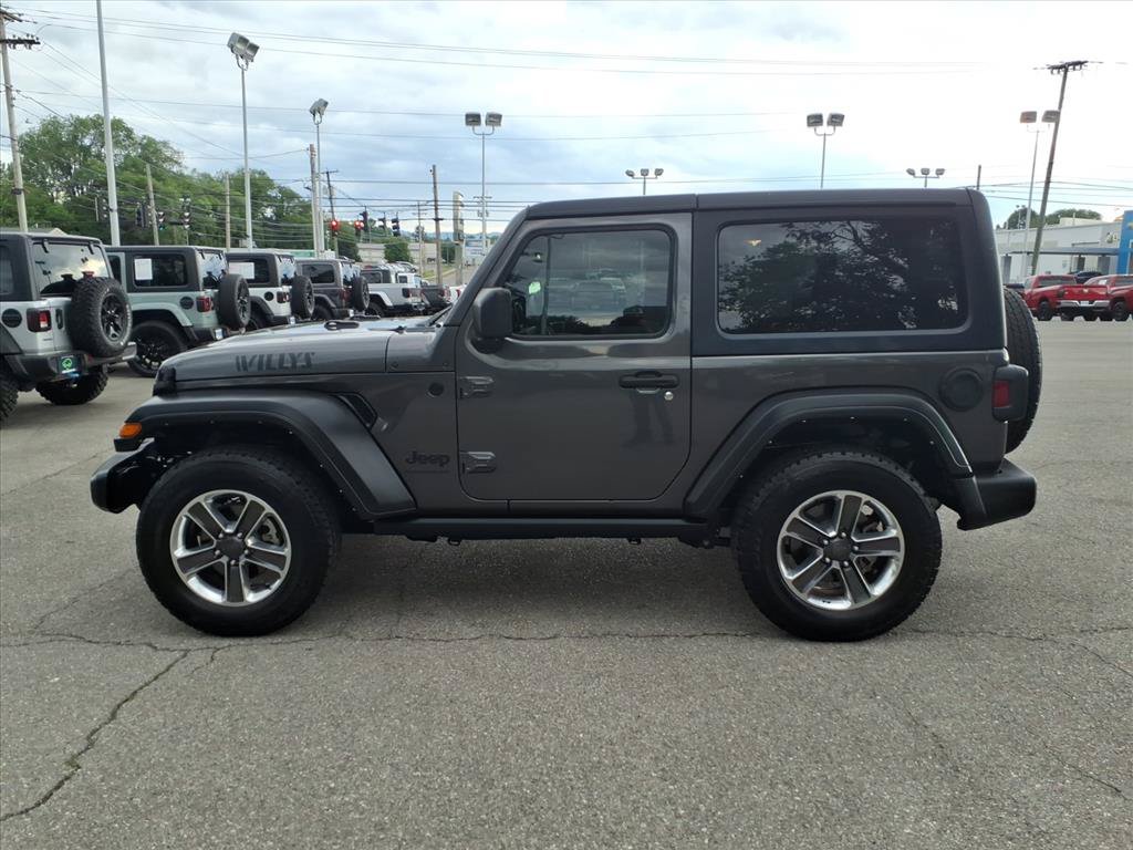 Used 2022 Jeep Wrangler Sport AWD/4WD image 7