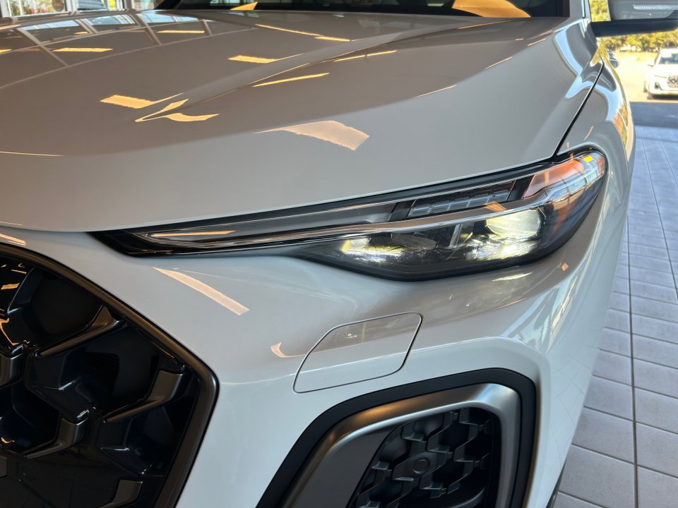 New 2025 Audi Q5 Prestige image 26