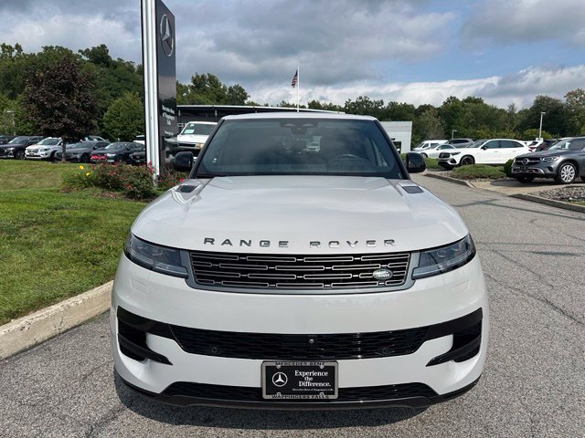 Used 2024 Land Rover Range Rover Sport SE AWD/4WD image 7