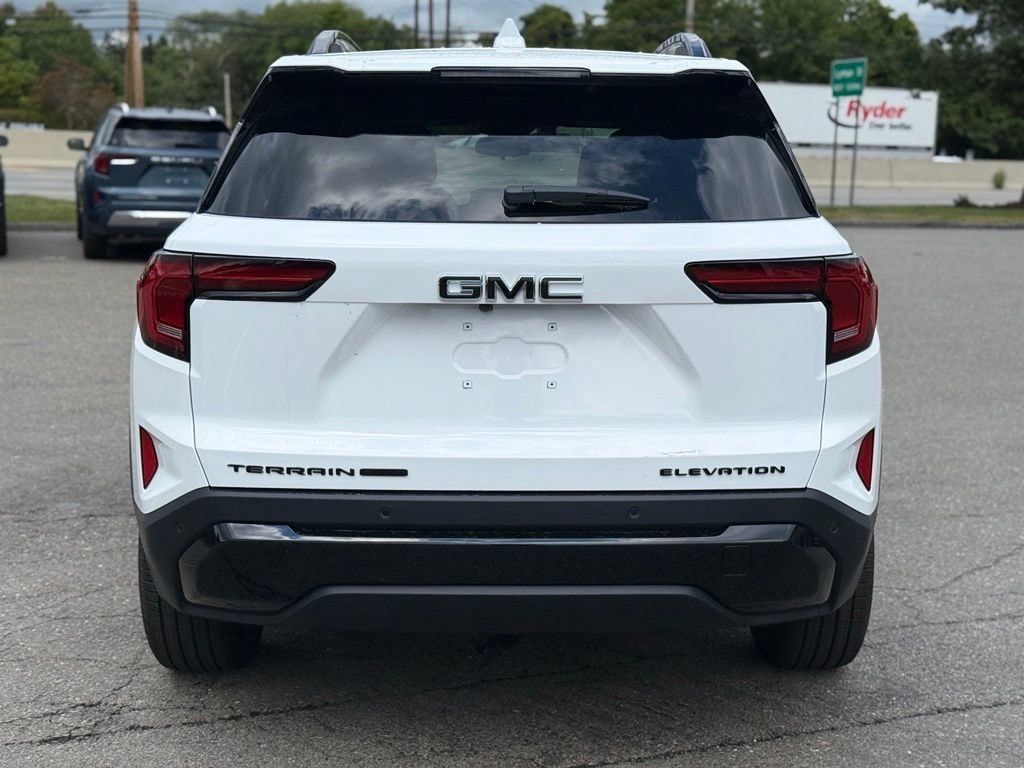 New 2027 GMC Terrain Elevation w/ Elevation Premium Package AWD/4WD image 5
