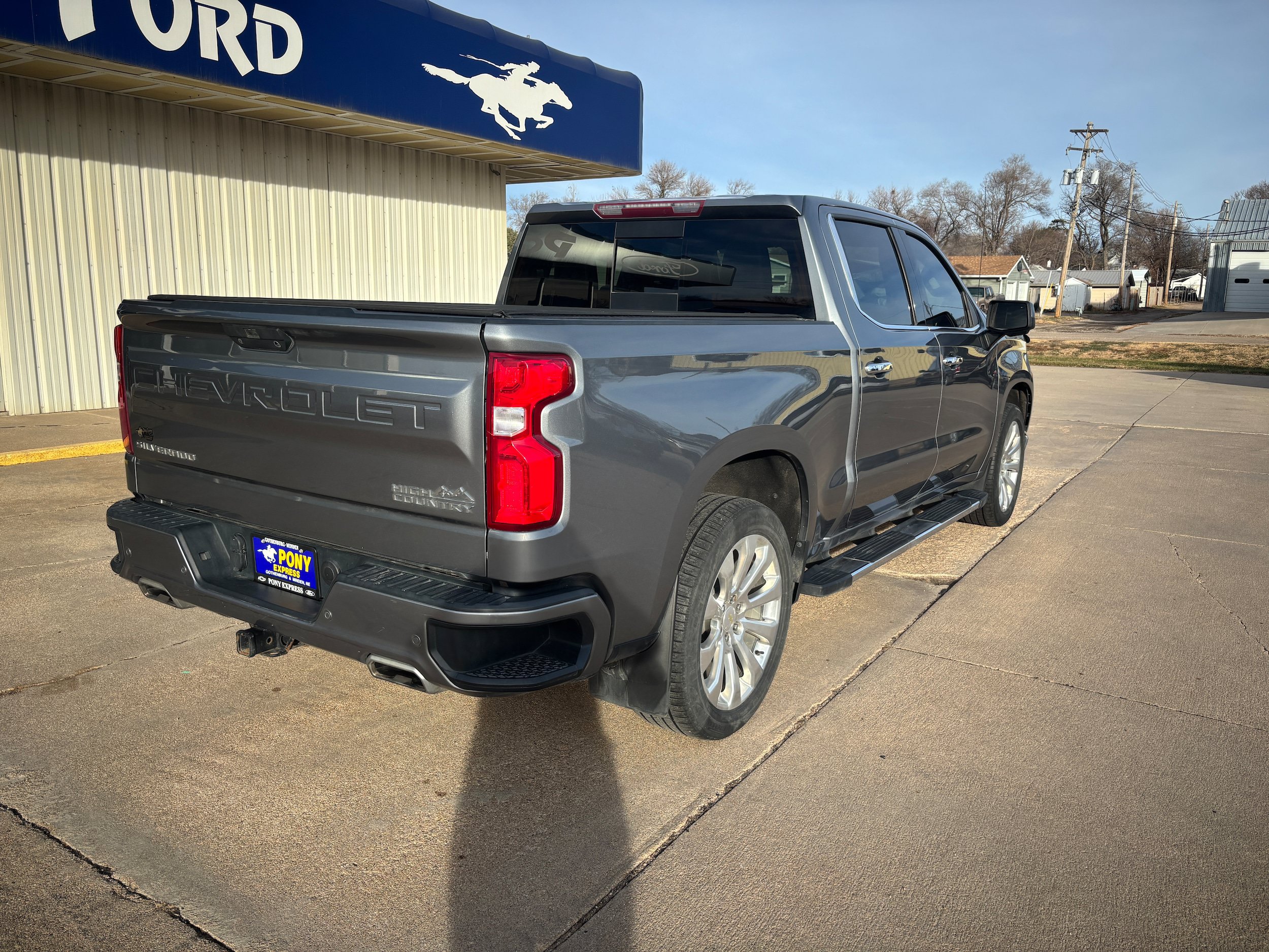 Used 2020 Chevrolet Silverado 1500 High Country AWD/4WD image 3