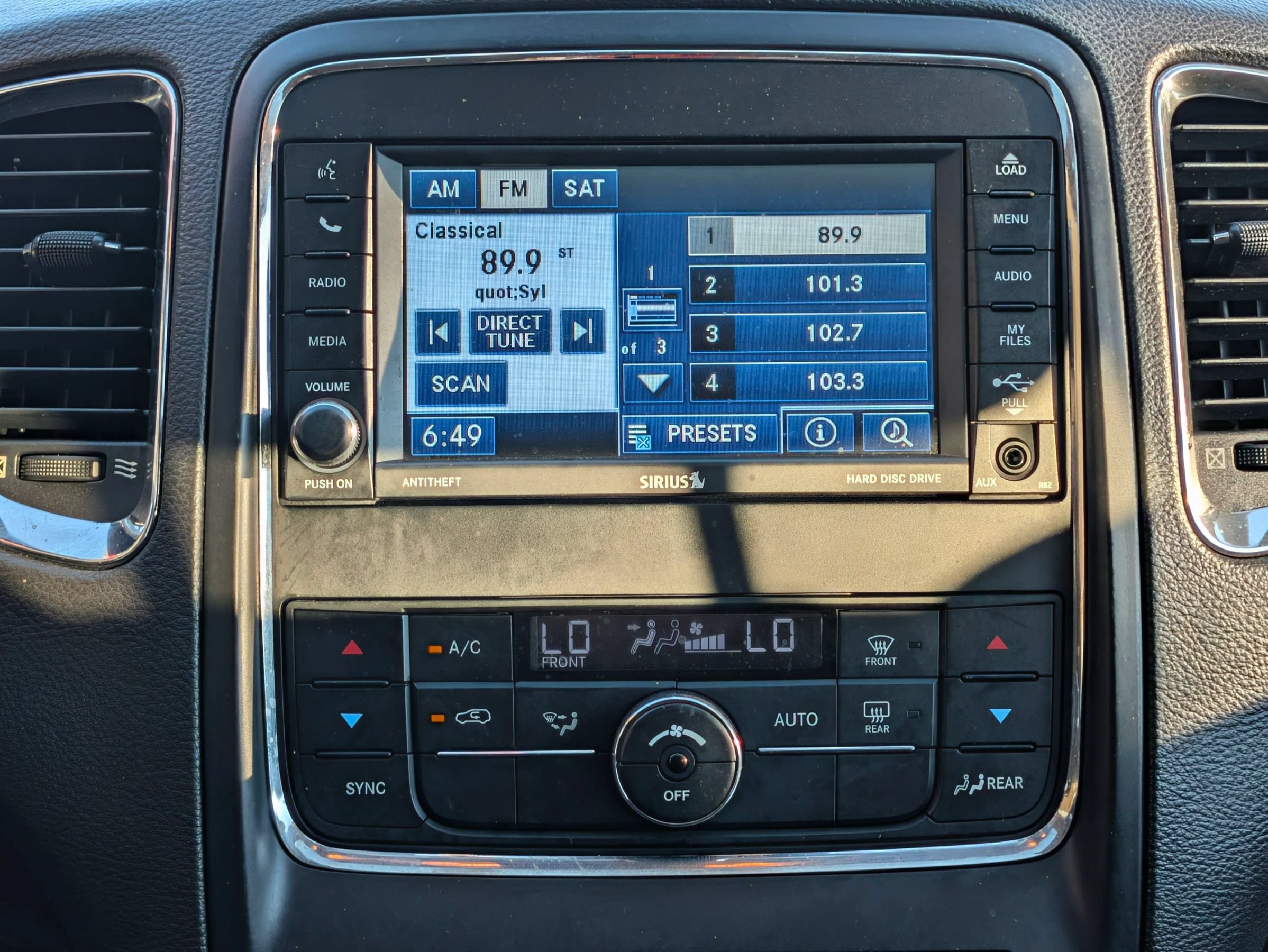 Used 2012 Dodge Durango Crew AWD/4WD image 16