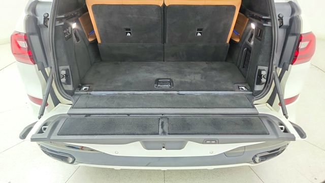 Used 2021 BMW X7 xDrive40i w/ M Sport Package image 14