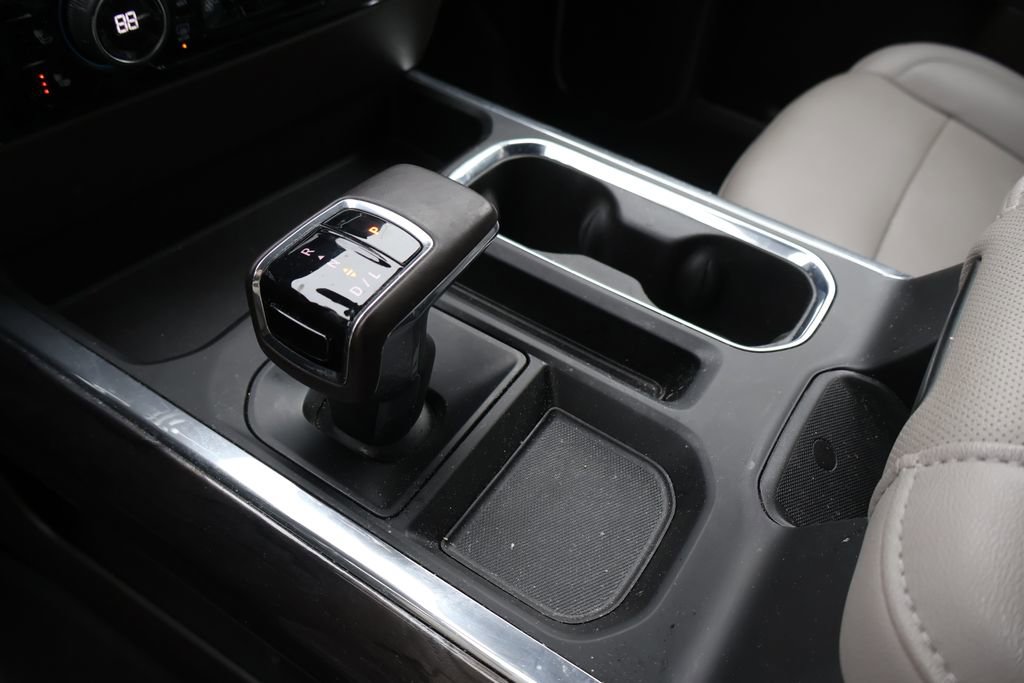 Used 2023 Chevrolet Silverado 1500 LTZ w/ LTZ Premium Package image 31