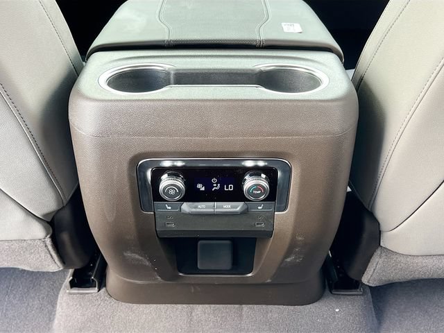 New 2026 GMC Yukon XL Elevation RWD image 18