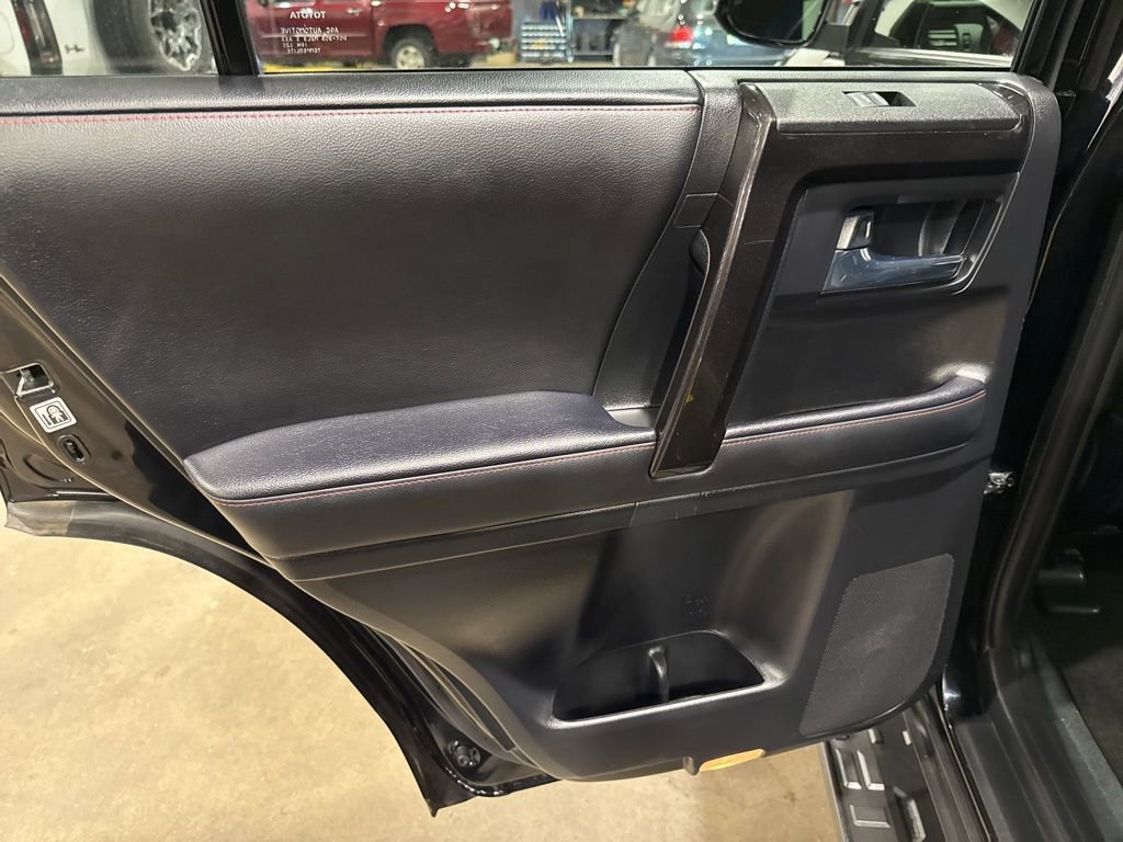 Used 2024 Toyota 4Runner TRD Off-Road Premium image 39