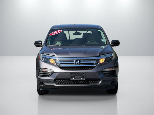 Used 2018 Honda Pilot LX image 2