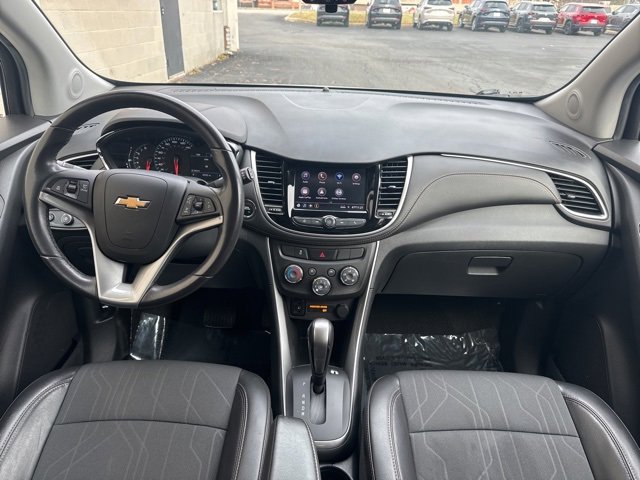 Used 2021 Chevrolet Trax LT w/ Driver Confidence Package image 18
