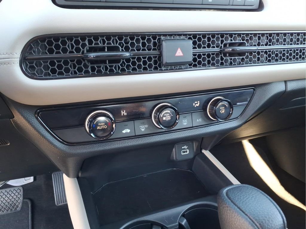 Used 2023 Honda HR-V LX image 22