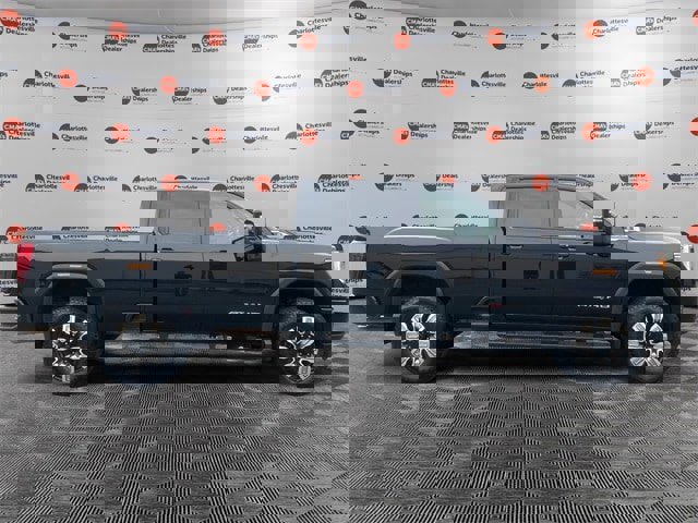Used 2021 GMC Sierra 2500 AT4 w/ AT4 Preferred Package image 6