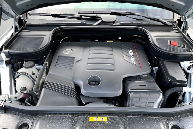 Certified 2025 Mercedes-Benz GLE 53 AMG 4MATIC image 11
