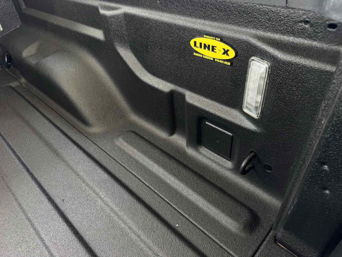 Used 2023 Jeep Gladiator Sport AWD/4WD image 28