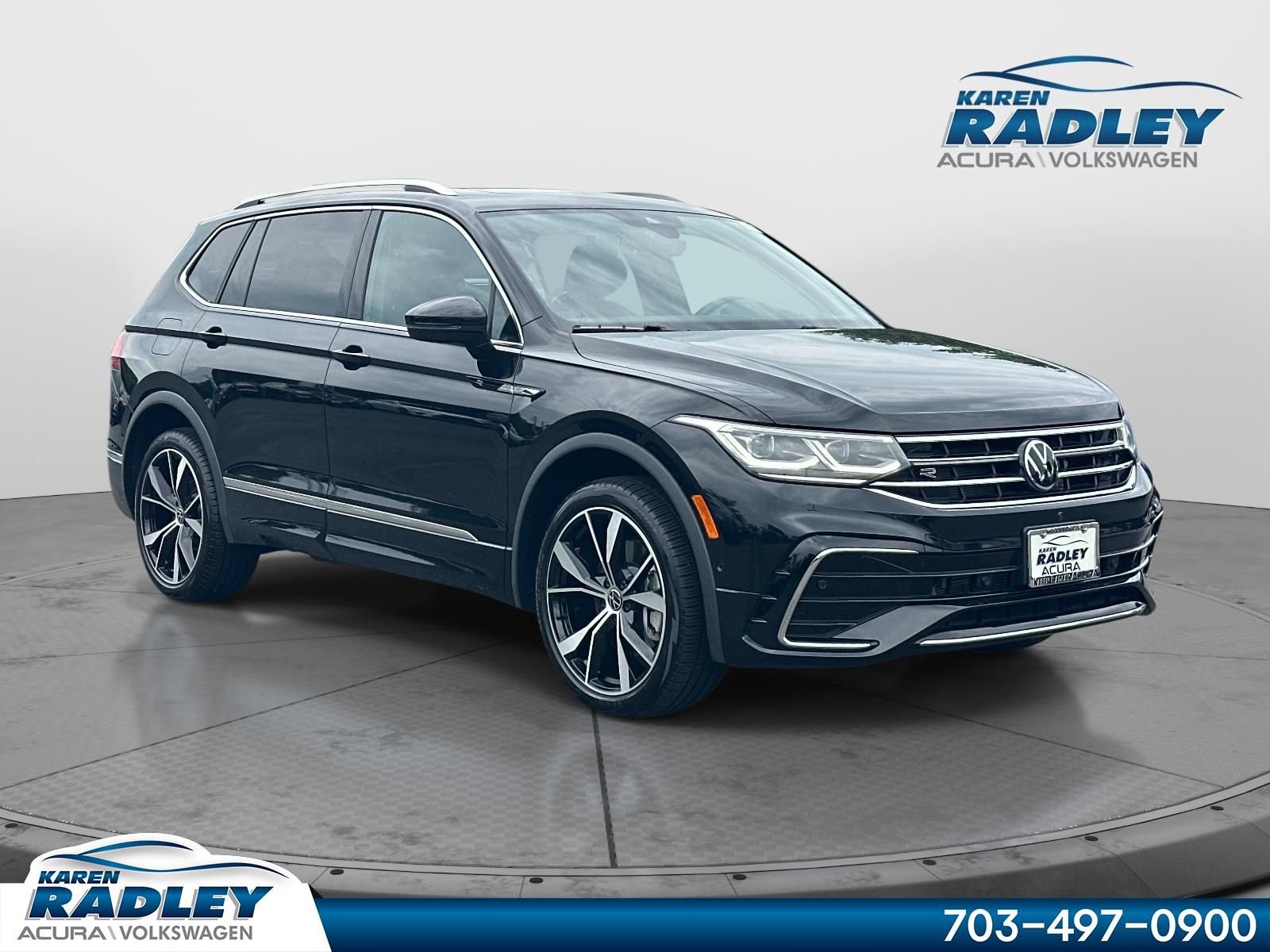 Certified 2024 Volkswagen Tiguan SEL R-Line