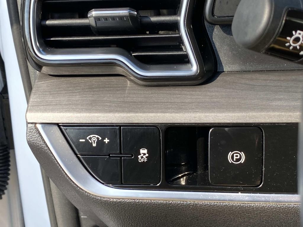 Used 2024 Kia Sportage X-Line image 21