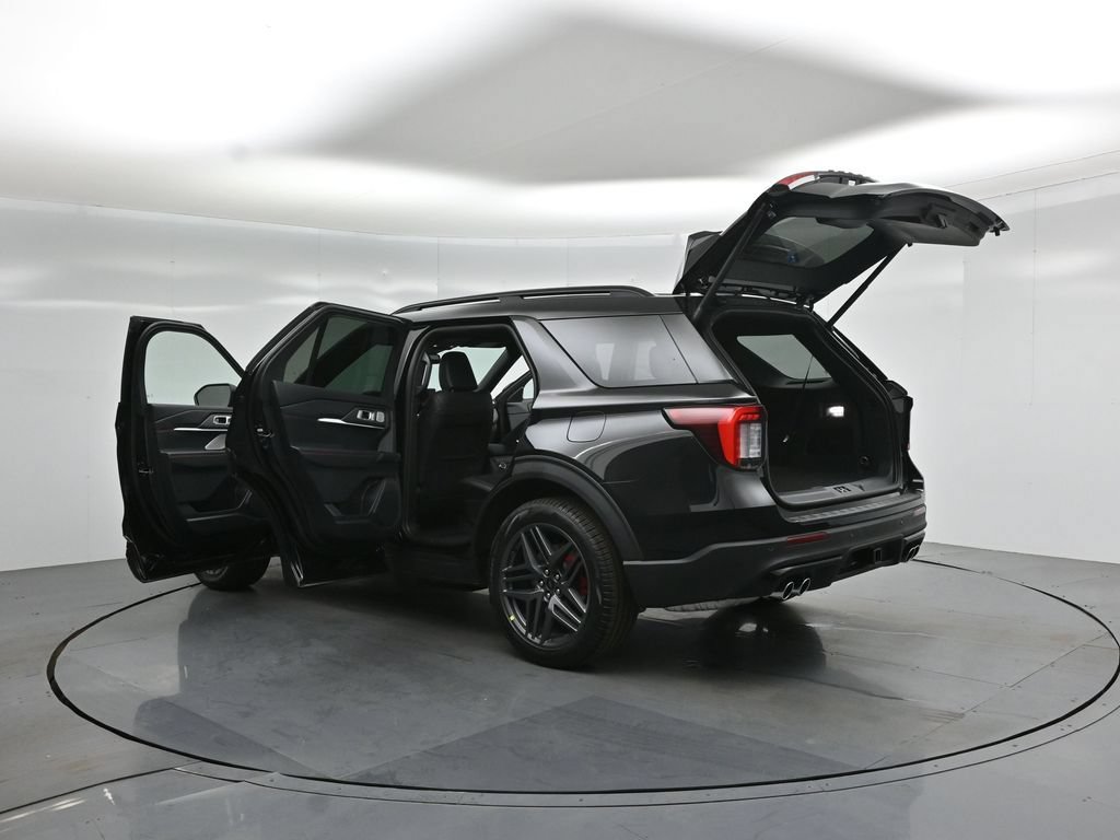 New 2026 Ford Explorer ST AWD/4WD image 34