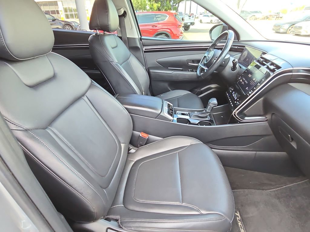 Used 2023 Hyundai Tucson SEL w/ Convenience Package image 10