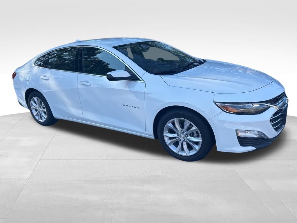 Used 2023 Chevrolet Malibu LT image 1