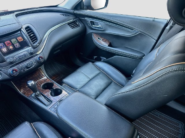 Used 2014 Chevrolet Impala LTZ FWD image 25