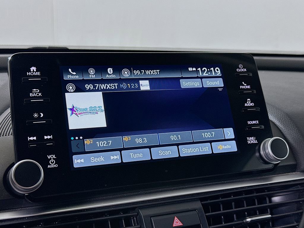 Used 2022 Honda Accord EX-L image 28