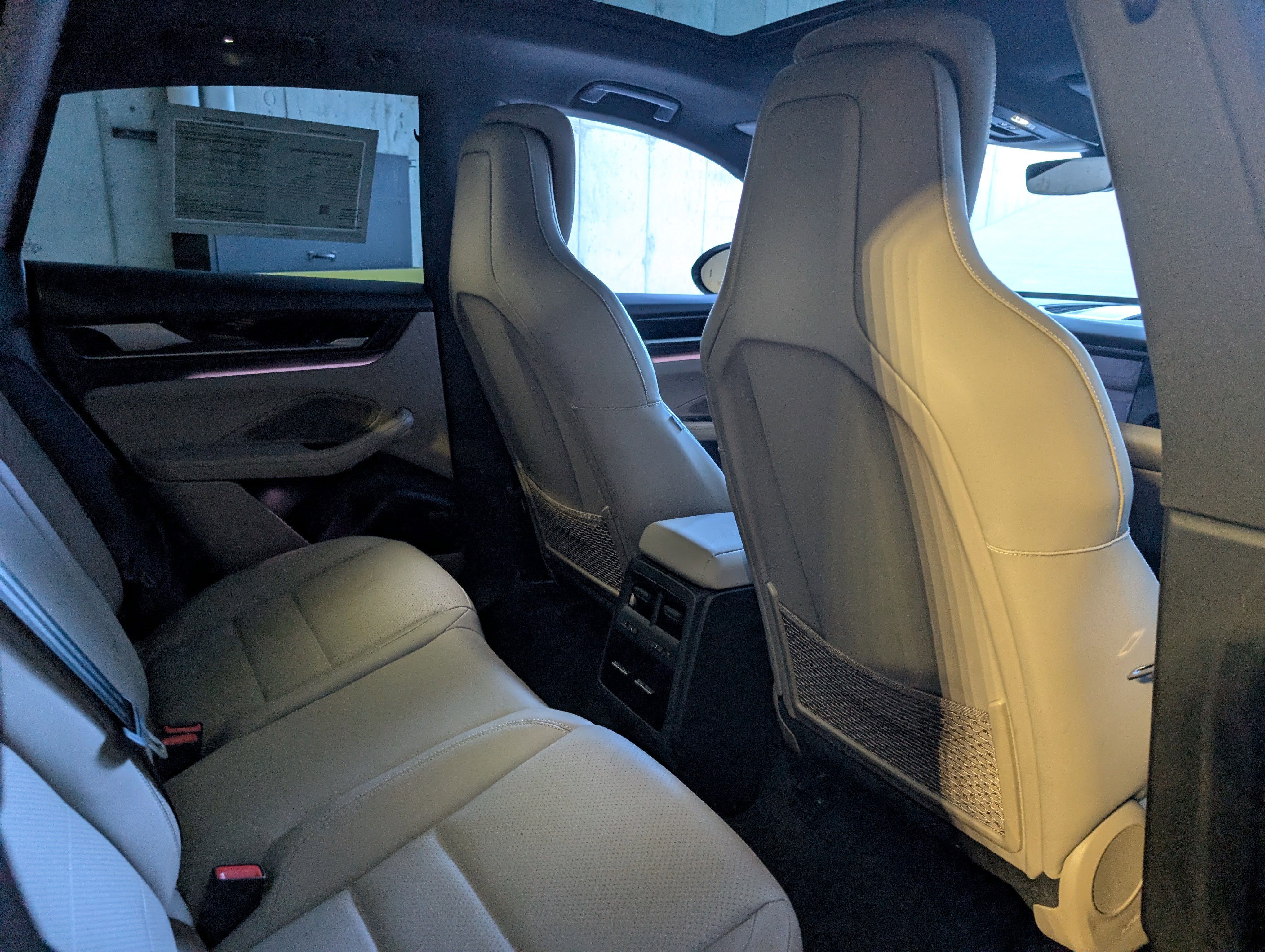 Used 2025 Porsche Macan Electric image 24