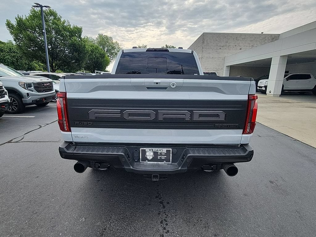 Used 2025 Ford F150 Raptor AWD/4WD image 7