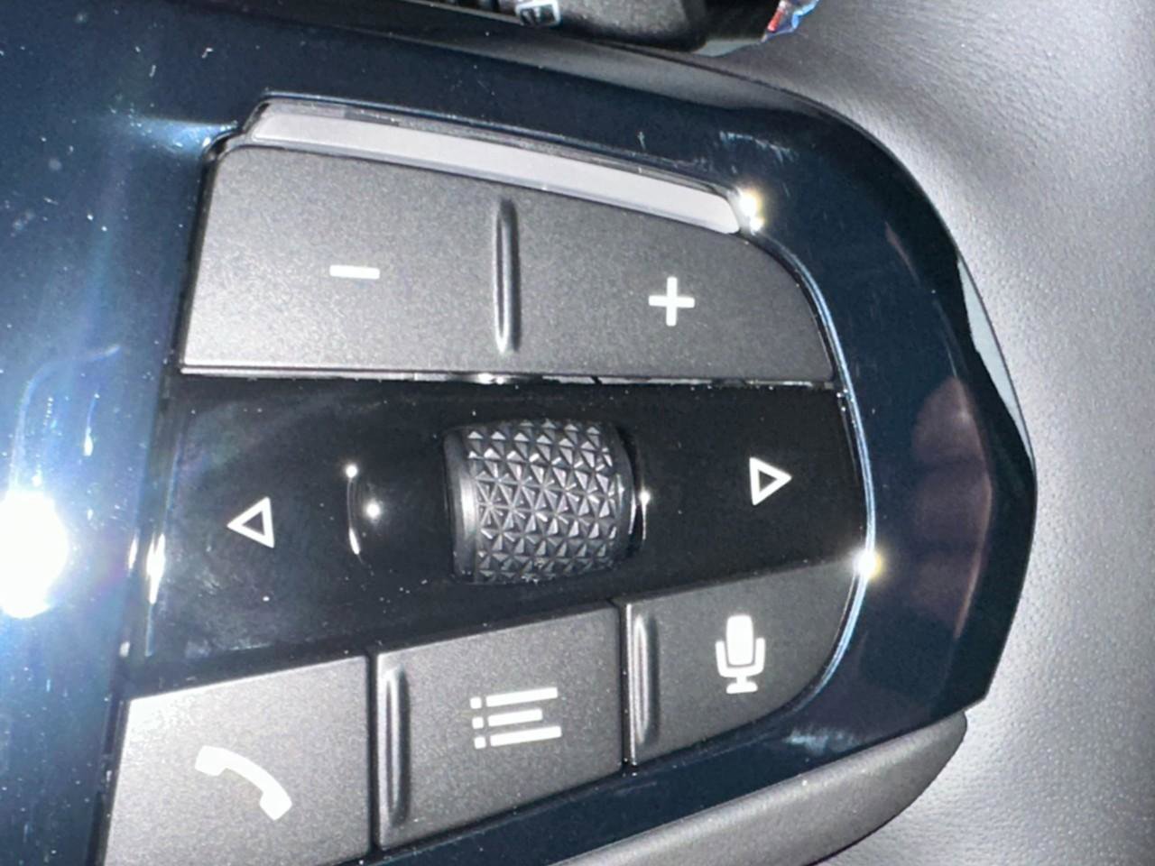 New 2026 BMW XM Label Red image 29