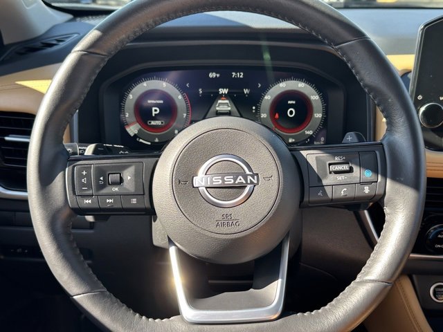 Certified 2023 Nissan Rogue Platinum image 41