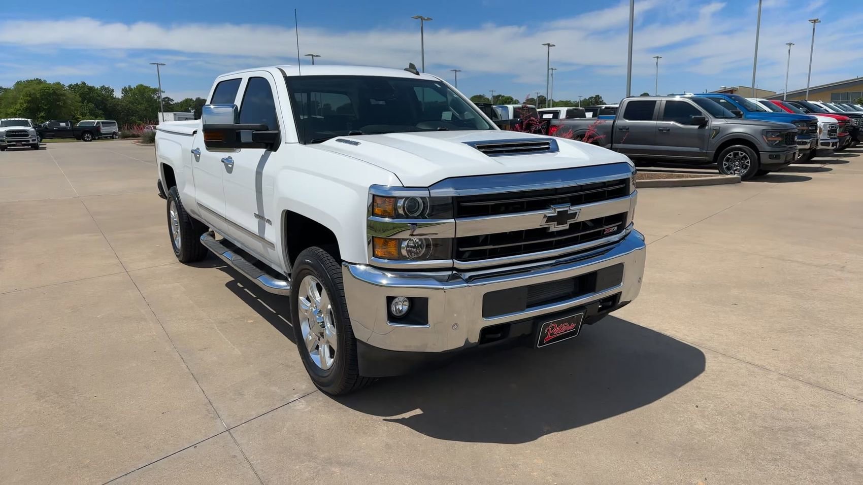 Used 2019 Chevrolet Silverado 2500 LTZ w/ Duramax Plus Package AWD/4WD image 2