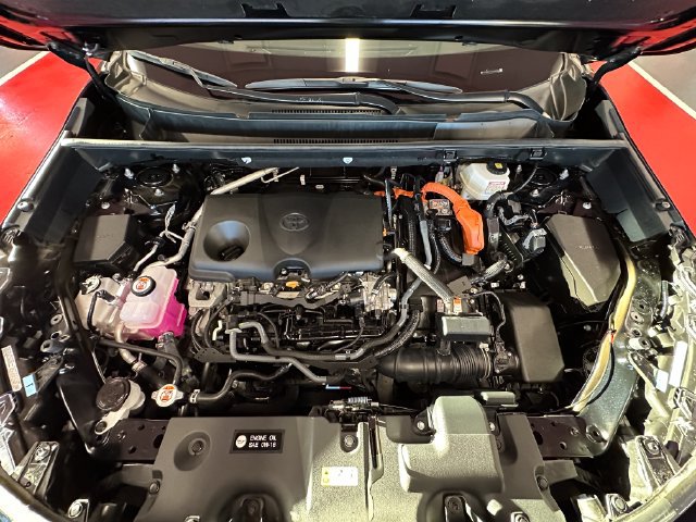 Certified 2025 Toyota RAV4 XLE AWD/4WD image 27